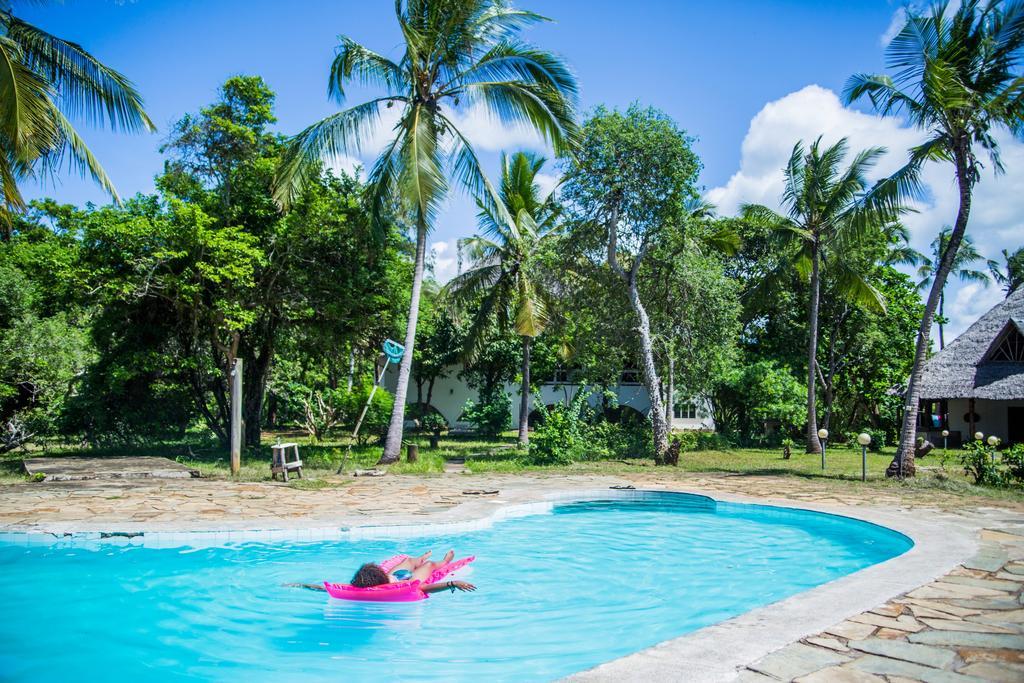 Footprints House Otel Diani Beach Dış mekan fotoğraf